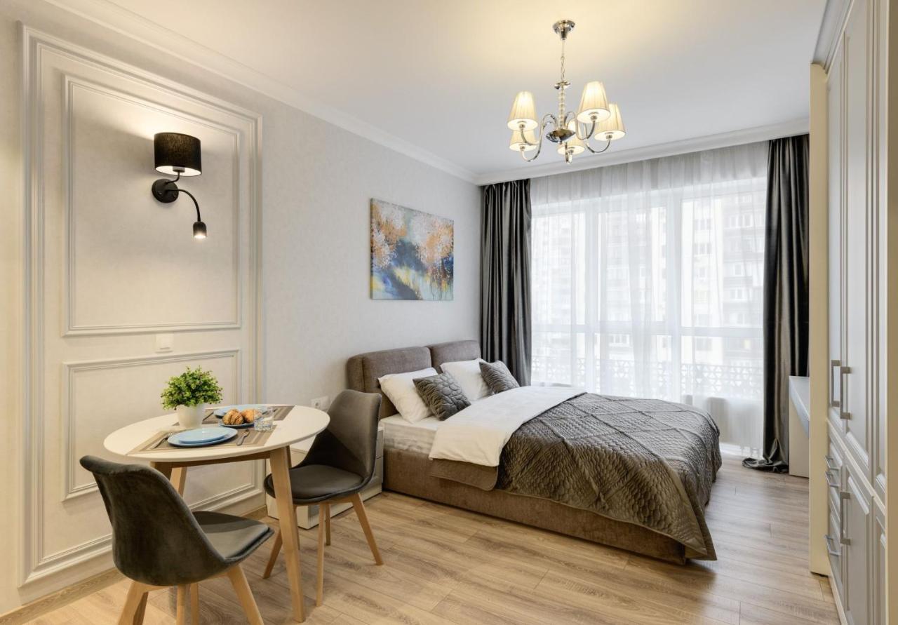 Modern New Cozy Apartment Kvartet Railway Station Kiev Extérieur photo