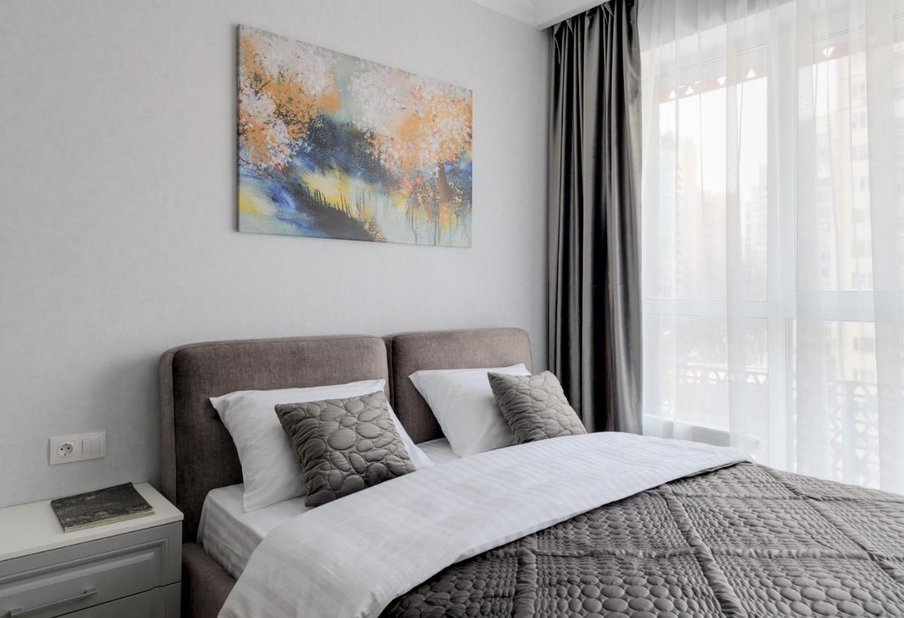 Modern New Cozy Apartment Kvartet Railway Station Kiev Extérieur photo