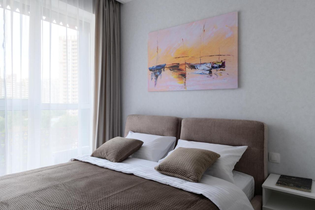 Modern New Cozy Apartment Kvartet Railway Station Kiev Extérieur photo