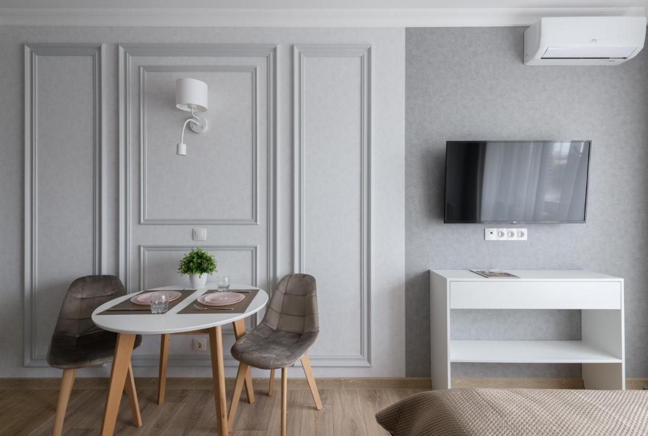 Modern New Cozy Apartment Kvartet Railway Station Kiev Extérieur photo