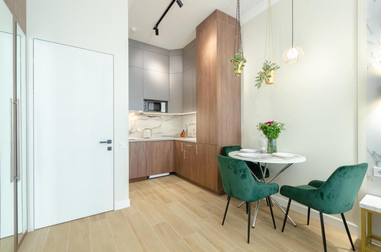 Modern New Cozy Apartment Kvartet Railway Station Kiev Extérieur photo
